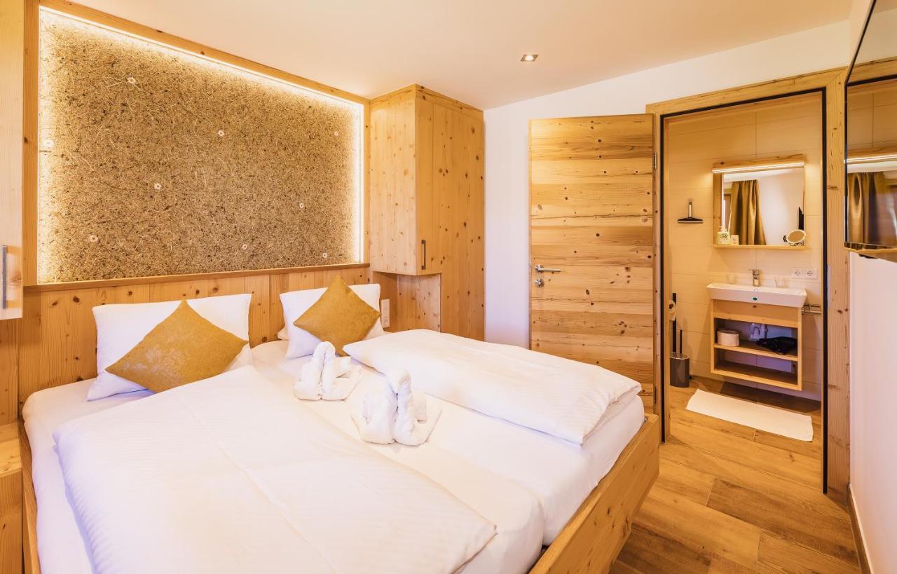Panorama Hotel Guggenbichl - Inkl Sommerkarte, Einmaliger Eintritt Ins Tauern Spa & Bester Ausblick Ueber Капрун Экстерьер фото
